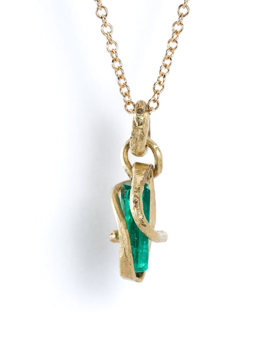 Sundrop Muzo Emerald Crystal | pendant