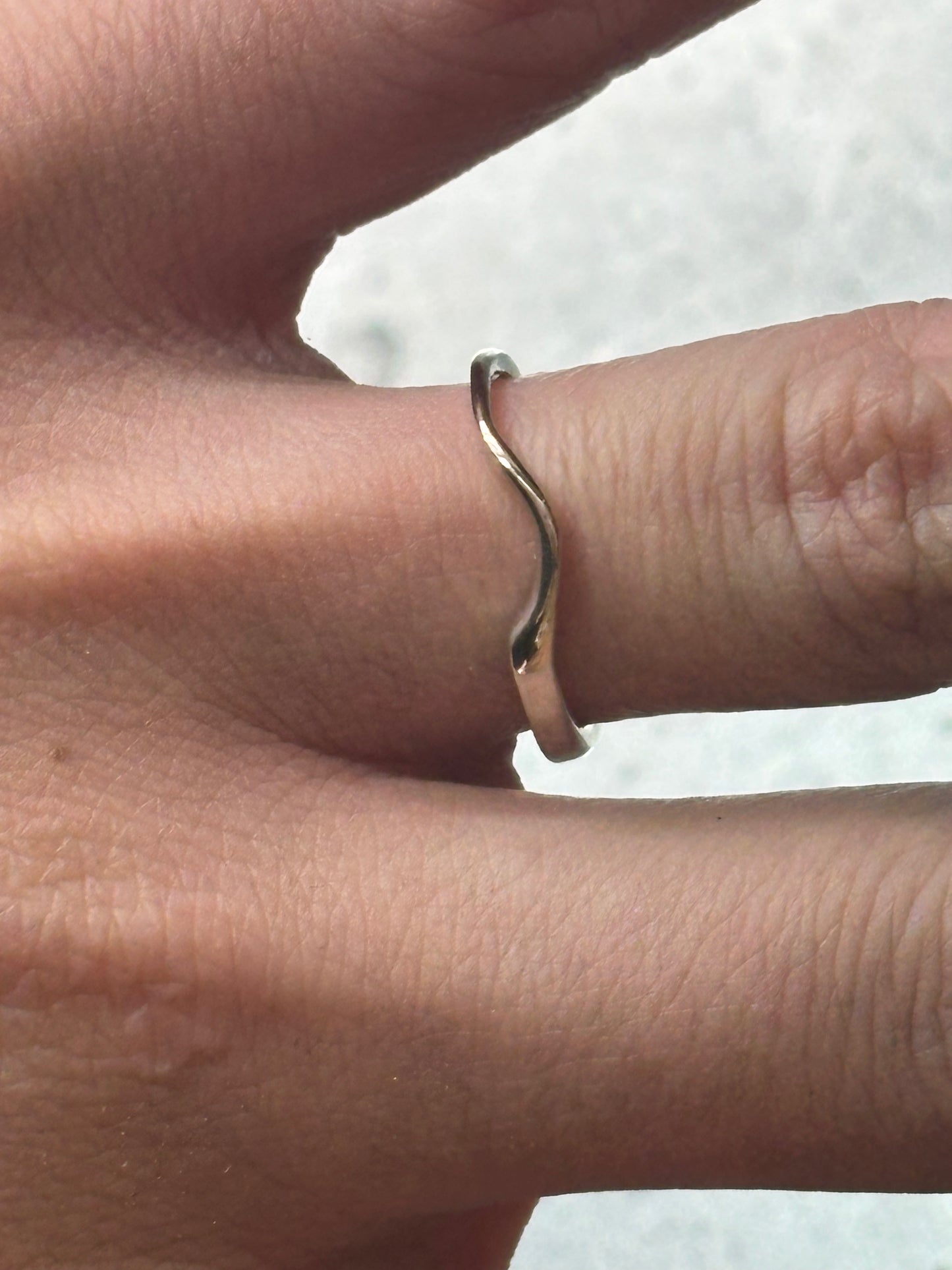 Custom Curved Band | ring